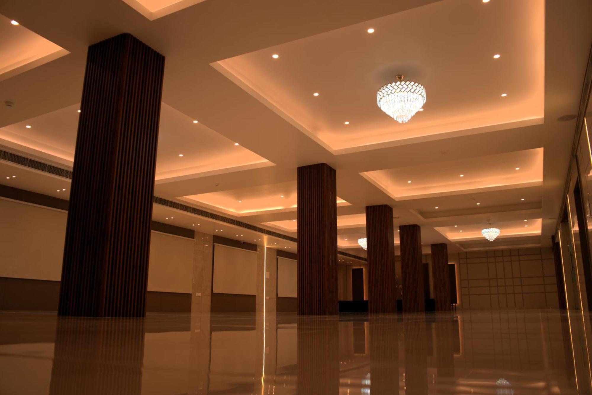 Hotel Tanisha Kishanganj Екстериор снимка